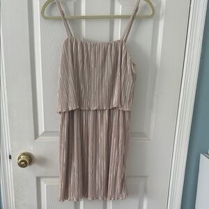Forever 21 Tan Pleated Tiered Sundress